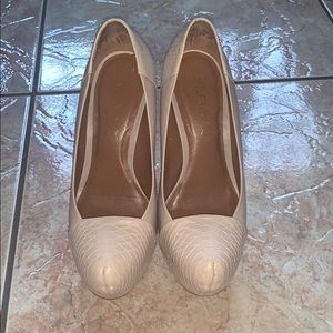 Aldo Mound Heels Shoes Size 6.5 Nude - image 1